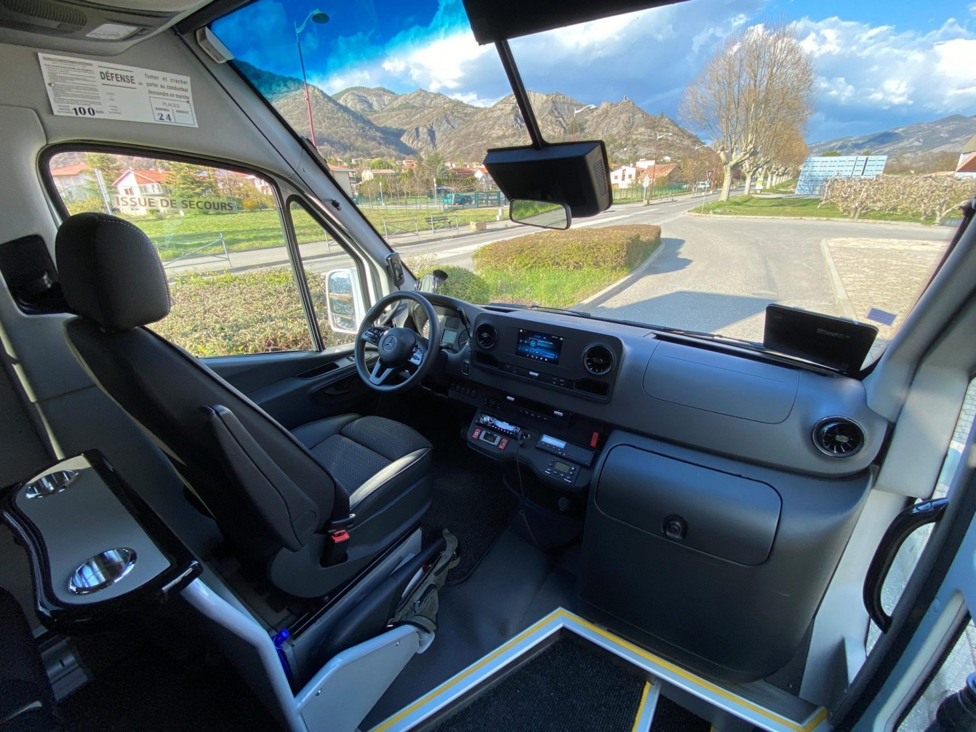 Camionnette Utilitaire Renault Trafic L2H1 — 5 m³